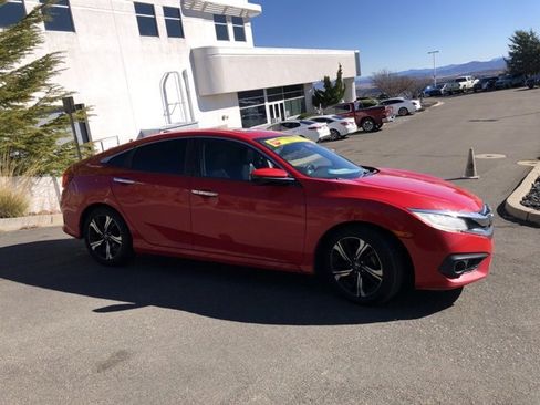 Used 2016 Honda Civic Touring image 7