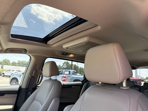 Used 2023 Honda Odyssey Touring image 15