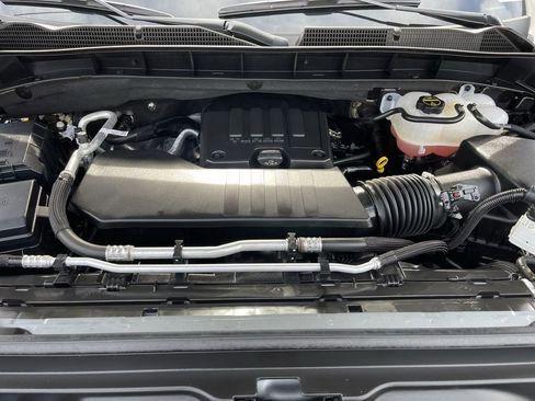 Used 2025 GMC Sierra 1500 Pro w/ Pro Value Package image 30