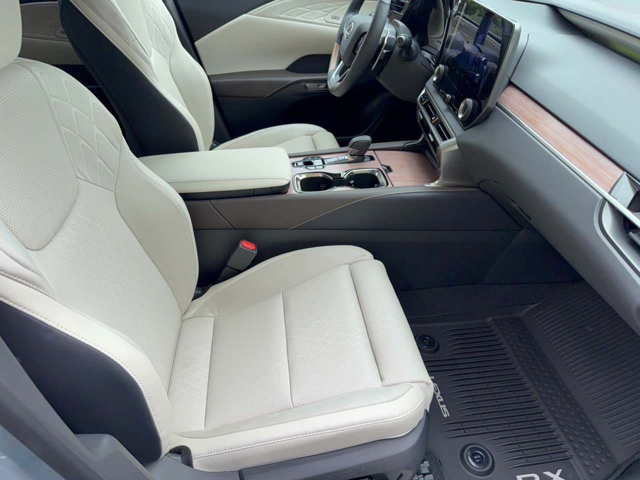 New 2026 Lexus RX 350 AWD image 30
