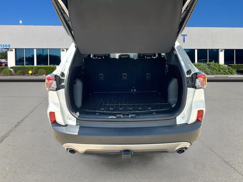 Certified 2022 Ford Escape Titanium w/ Titanium Elite Package AWD/4WD image 27