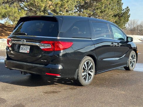 Used 2020 Honda Odyssey Elite image 2