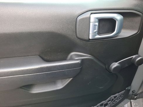 Certified 2021 Jeep Wrangler Unlimited Sport image 22