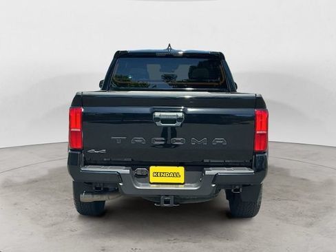 Certified 2024 Toyota Tacoma TRD Off-Road AWD/4WD image 4
