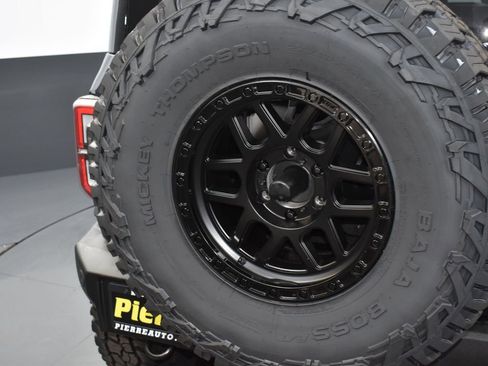 New 2025 Ford Bronco Outer Banks image 16