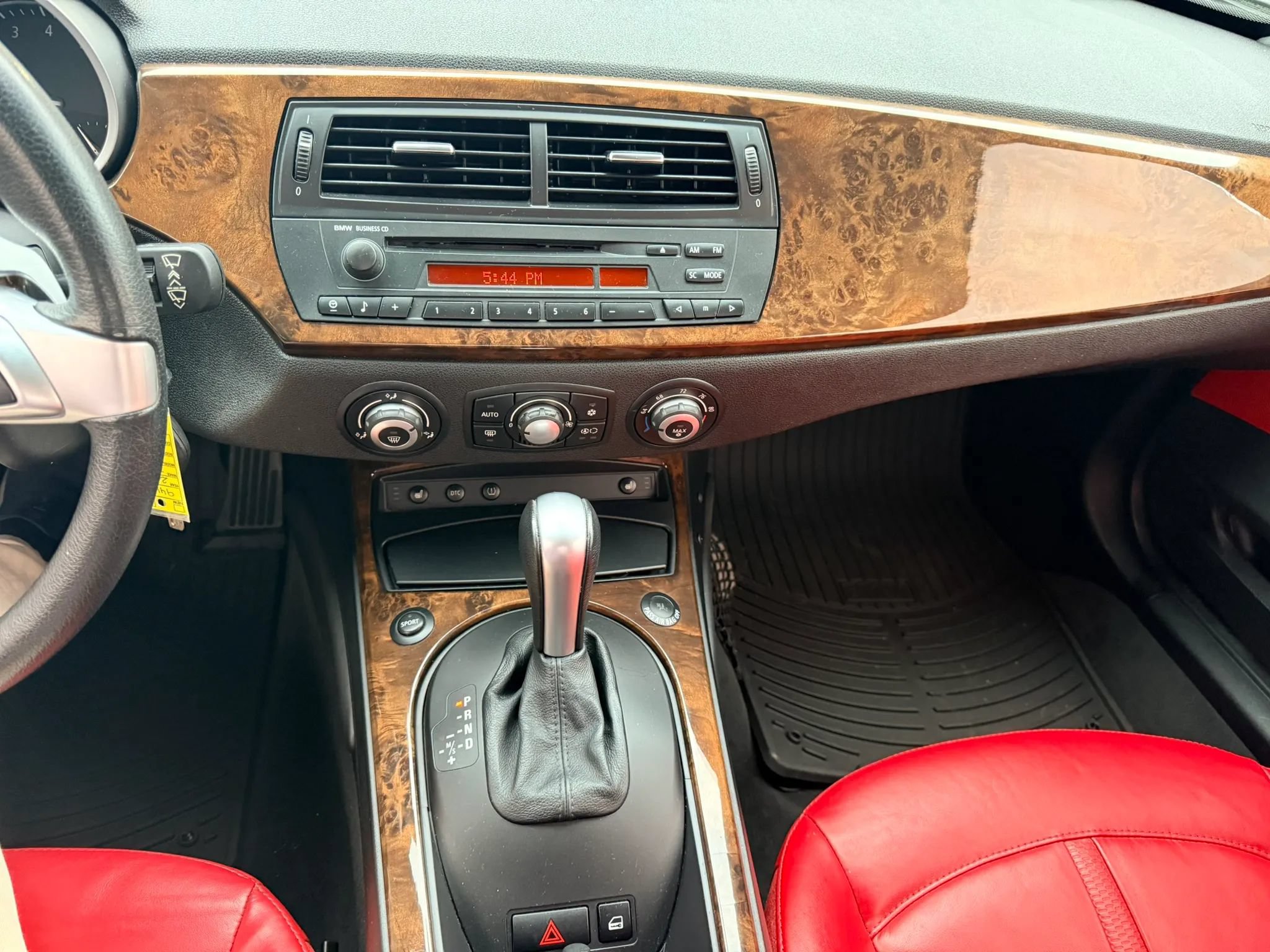 Used 2008 BMW Z4 3.0si RWD image 13