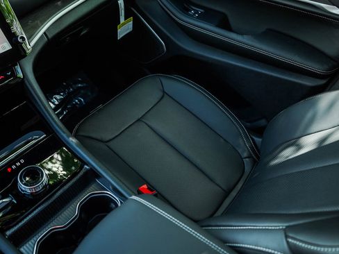 New 2026 Jeep Grand Cherokee L Limited AWD/4WD image 27