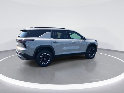 New 2026 Chevrolet Traverse Z71 w/ Enhanced Driving Package image 8