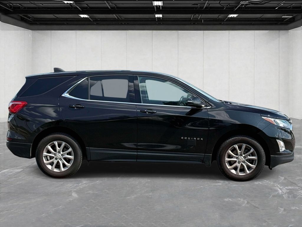Used 2019 Chevrolet Equinox LT AWD/4WD image 4