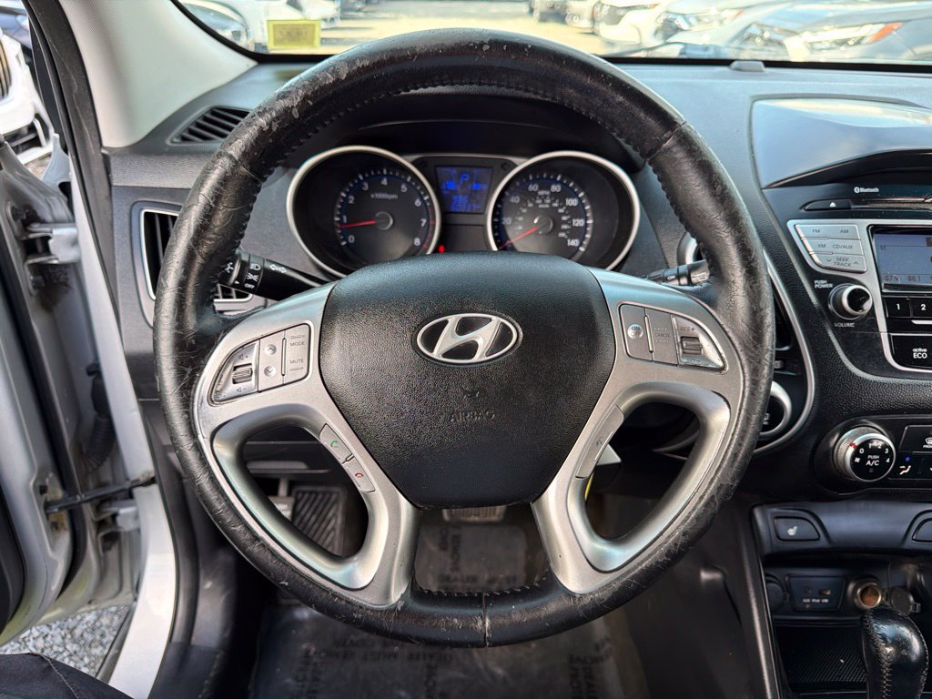 Used 2012 Hyundai Tucson GLS AWD/4WD image 14