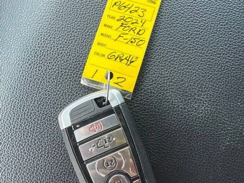 Used 2024 Ford F150 XLT AWD/4WD image 23