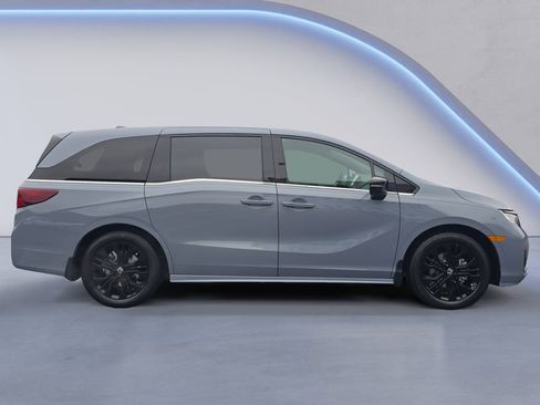 New 2026 Honda Odyssey Sport-L image 6