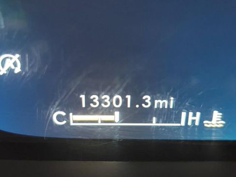 Used 2022 Lincoln Nautilus Reserve w/ Equipment Group 201A AWD/4WD image 33