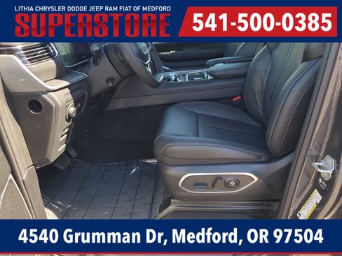 New 2026 Jeep Grand Wagoneer Limited w/ Convenience Group I AWD/4WD image 19