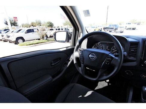 Certified 2024 Nissan Frontier S w/ Technology Package image 6