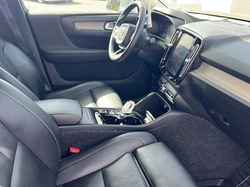 Used 2019 Volvo XC40 T5 Inscription AWD/4WD image 5