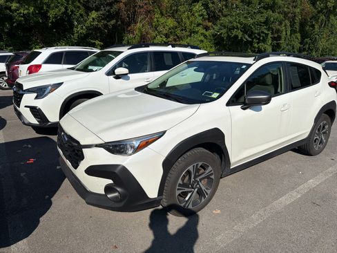 Used 2024 Subaru Crosstrek 2.0i Premium AWD/4WD image 18
