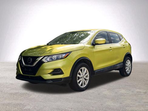 Used 2020 Nissan Rogue Sport S w/ Appearance Package FWD image 5