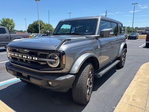 Used 2024 Ford Bronco Outer Banks AWD/4WD image 1
