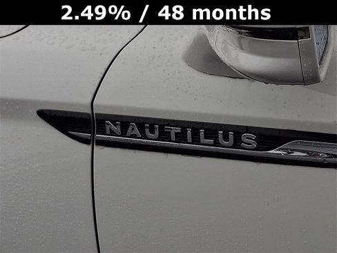 Certified 2022 Lincoln Nautilus AWD image 30
