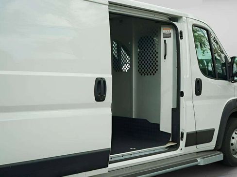 Used 2023 RAM ProMaster 2500 image 34