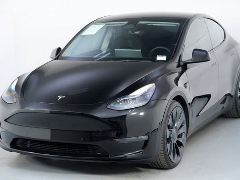 Used 2022 Tesla Model Y Performance image 45