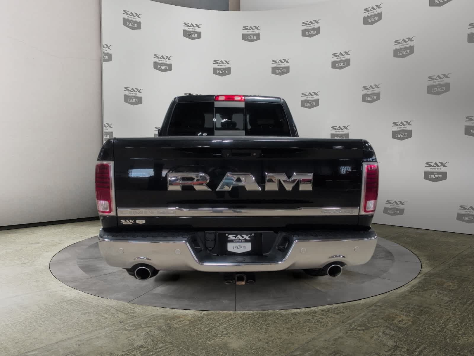 Used 2015 RAM 1500 Limited AWD/4WD image 4