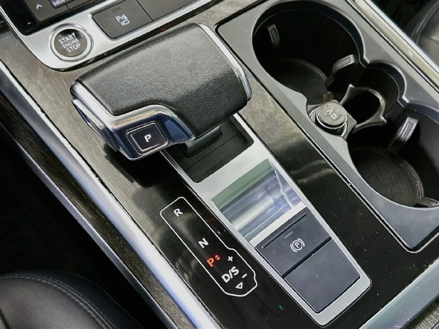 Used 2022 Audi Q7 3.0T Premium Plus AWD/4WD image 18