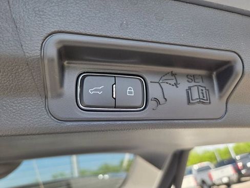 New 2026 Ford Explorer Active image 48