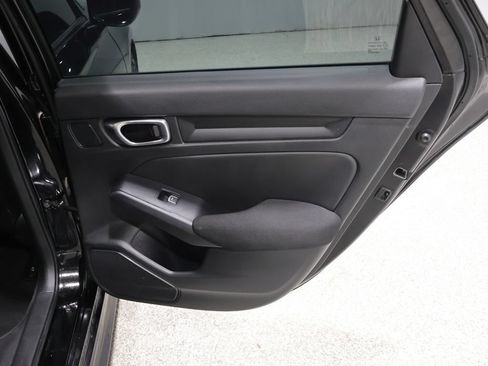Used 2023 Honda Civic Sport image 21