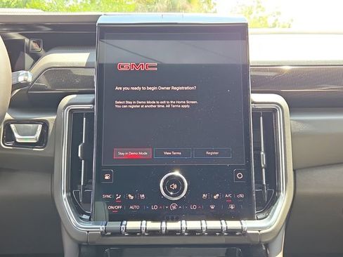 New 2026 GMC Yukon XL Elevation w/ Elevation Premium Package AWD/4WD image 19