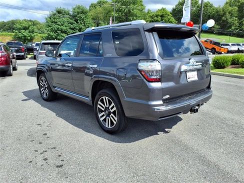 Used 2022 Toyota 4Runner Limited image 6