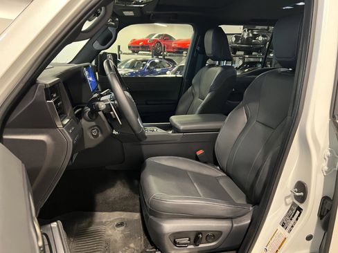 Used 2024 Lexus GX 550 GX 550 Premium+ image 9