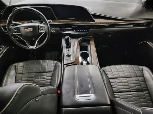 Certified 2023 Cadillac Escalade Sport Platinum image 6