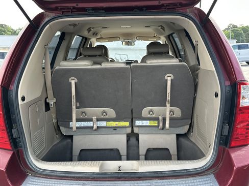 Used 2008 Kia Sedona LX FWD image 15