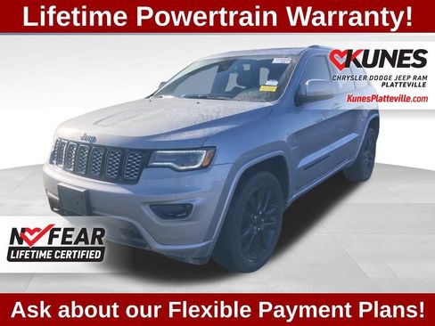 Used 2020 Jeep Grand Cherokee Altitude image 4