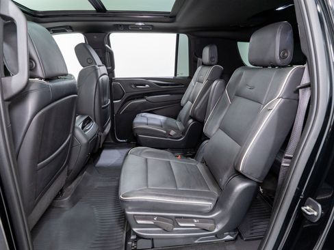 Used 2023 Cadillac Escalade ESV Sport w/ Touring Package AWD/4WD image 38