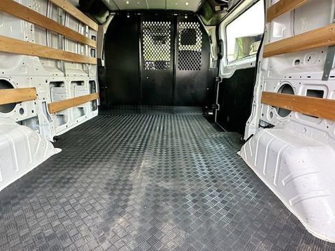Used 2024 Ford Transit 250 Low Roof w/ Exterior Upgrade Package RWD image 26