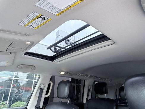 Used 2020 Nissan Armada SL w/ Premium Package RWD image 12