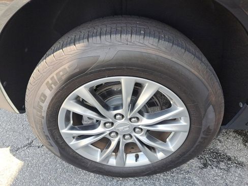 Used 2020 Cadillac XT5 Premium Luxury FWD image 17
