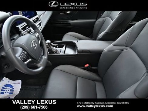 Used 2025 Lexus ES 350 w/ Accessory Package (Z2) FWD image 14