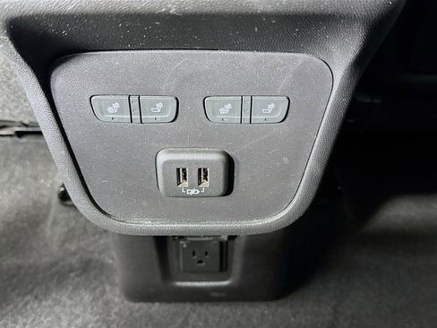 Used 2019 GMC Terrain Denali w/ Driver Alert Package II AWD/4WD image 29