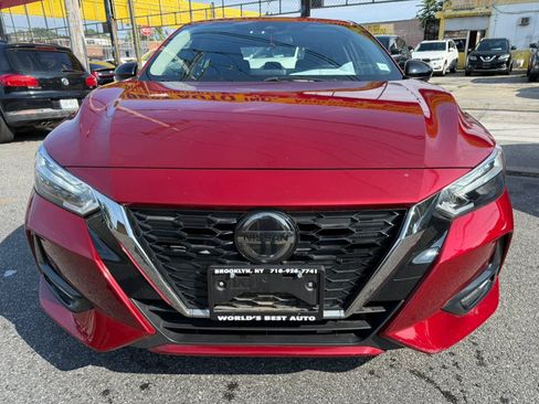 Used 2021 Nissan Sentra SR FWD image 2