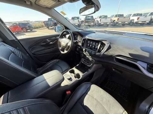 Used 2022 GMC Terrain AT4 w/ Tech Package image 32