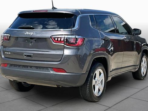 Used 2023 Jeep Compass Sport AWD/4WD image 13