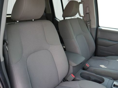 Used 2019 Nissan Frontier SV w/ Value Truck Package image 23