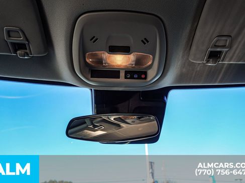 Used 2025 Chevrolet Trax LT w/ LT Convenience Package image 59