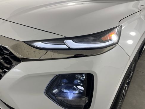 Used 2020 Hyundai Santa Fe Limited image 26