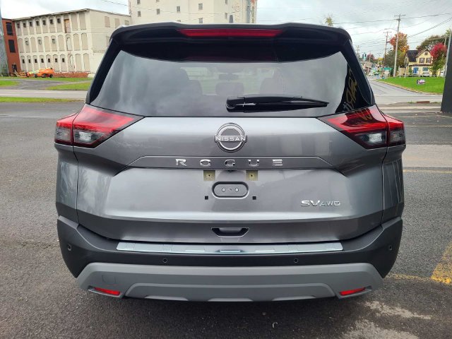 Used 2023 Nissan Rogue SV AWD/4WD image 8