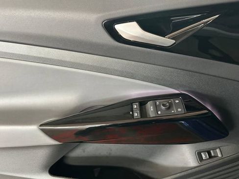 Certified 2022 Volkswagen ID.4 Pro S image 13